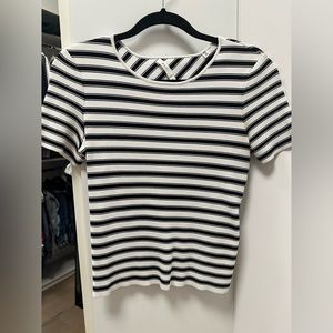 Black and white ALC fitted top